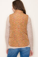 Load image into Gallery viewer, Floral Print Padding Vest