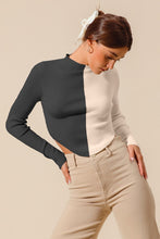 Load image into Gallery viewer, SM Colorblock Fitted Crop Sweater